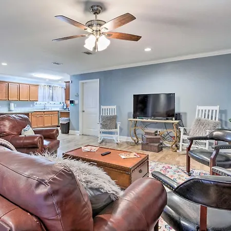 Gulfport Home With Private Yard 1 Mile To Pier
